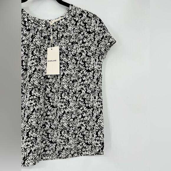 🆕 NWT Everlane The Gathered Neck Top Blouse Floral Flower Capped Sleeve Sz XXS - Picture 9 of 16